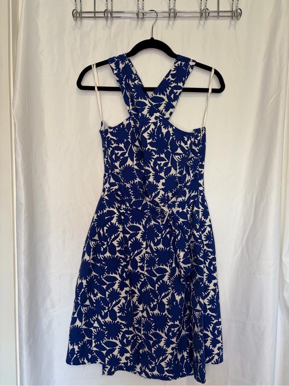 McGinn Blue and White One-Shoulder Floral Dress